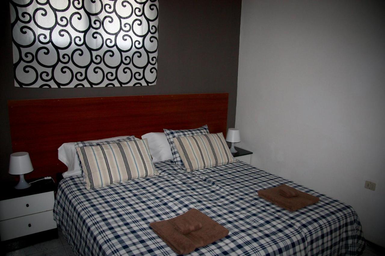 Penamar Apartamentos Puerto del Carmen  Bagian luar foto